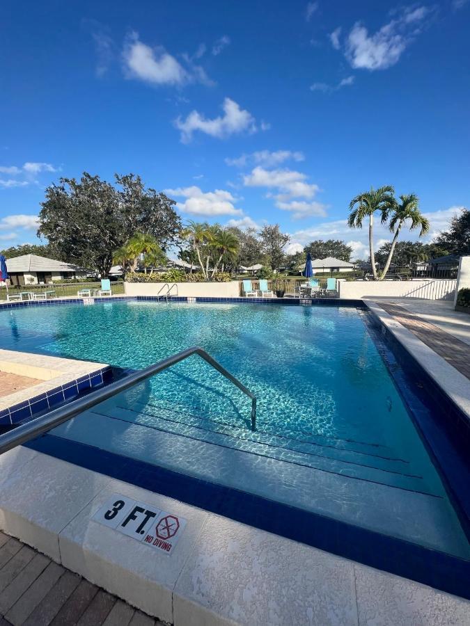 Dreamy Pga National Club Cottage Palm Beach Gardens Exterior foto